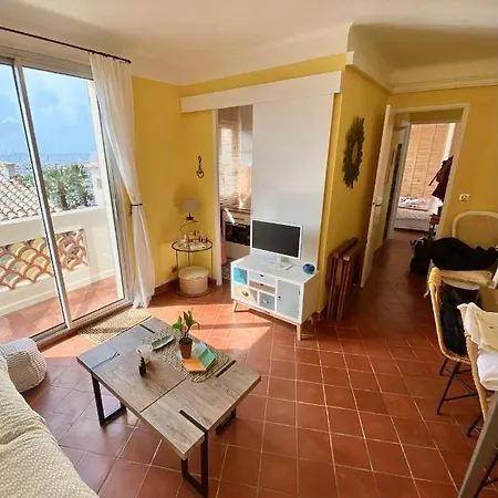 Face A La Mer Bandol Exterior photo