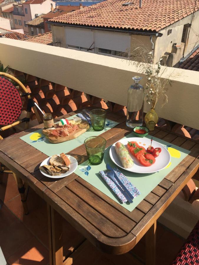 Apartment Face A La Bandol